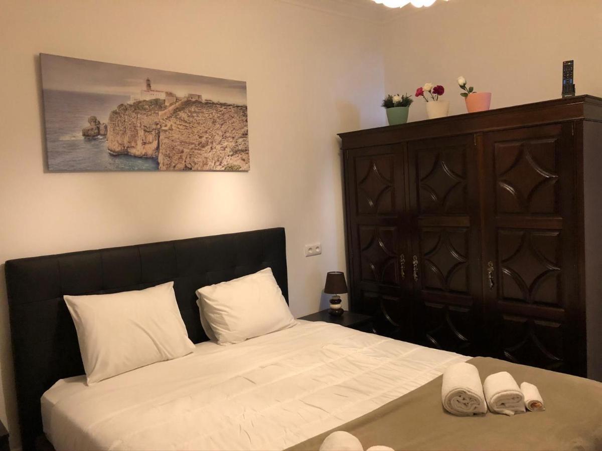 Family Apartment Lisbon-Estoril Bagian luar foto