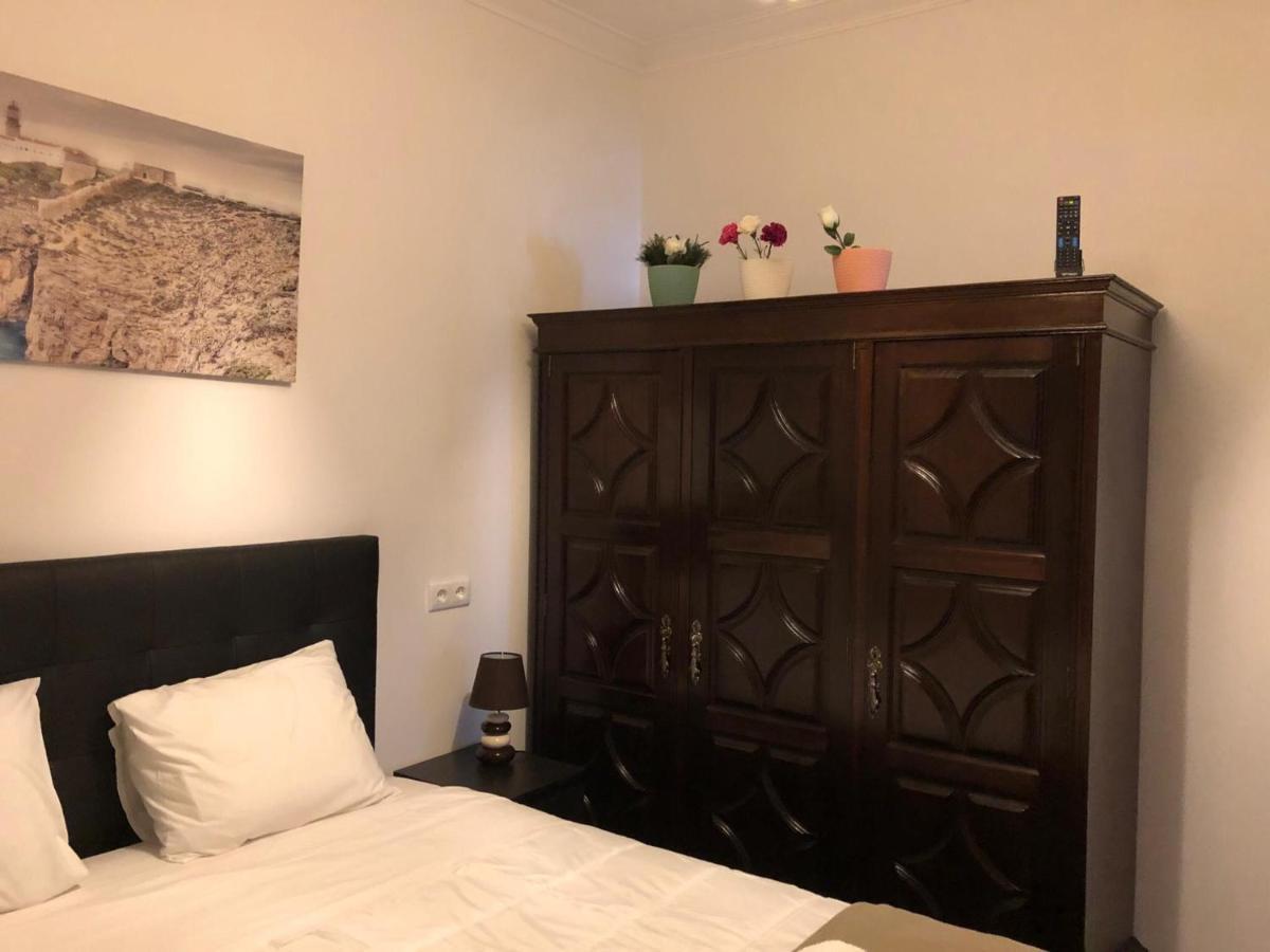 Family Apartment Lisbon-Estoril Bagian luar foto