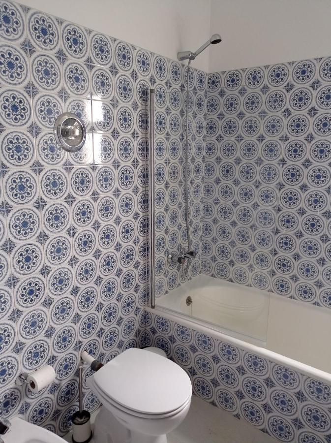 Family Apartment Lisbon-Estoril Bagian luar foto